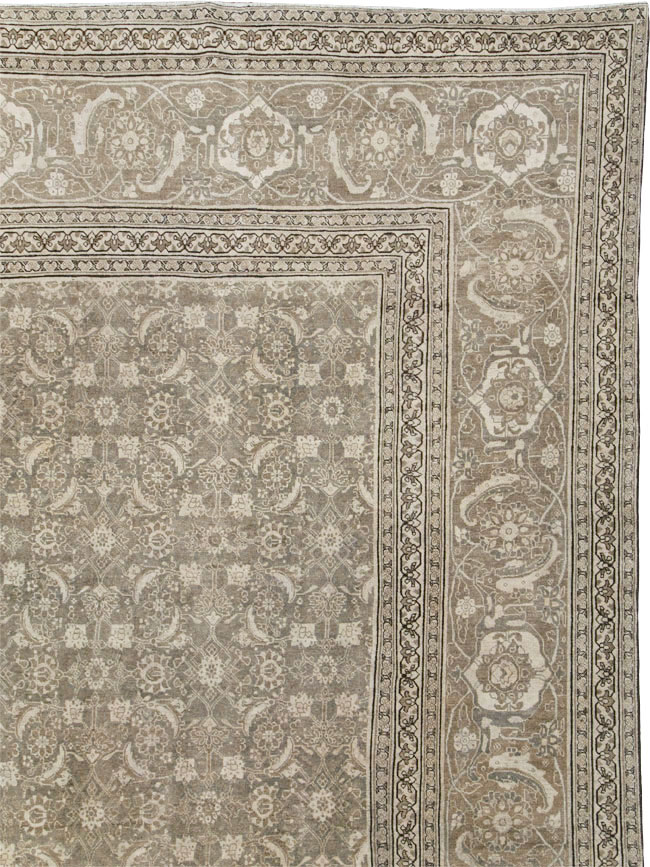 Antique Persian Tabriz Carpet, No.22274 - Galerie Shabab