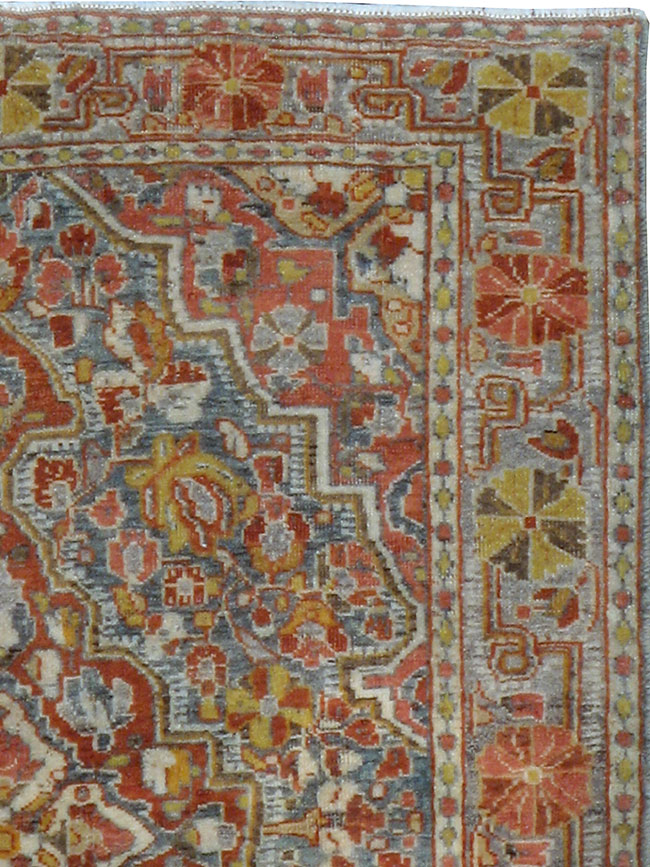 Antique Persian Sarouk Rug, No.22275 - Galerie Shabab