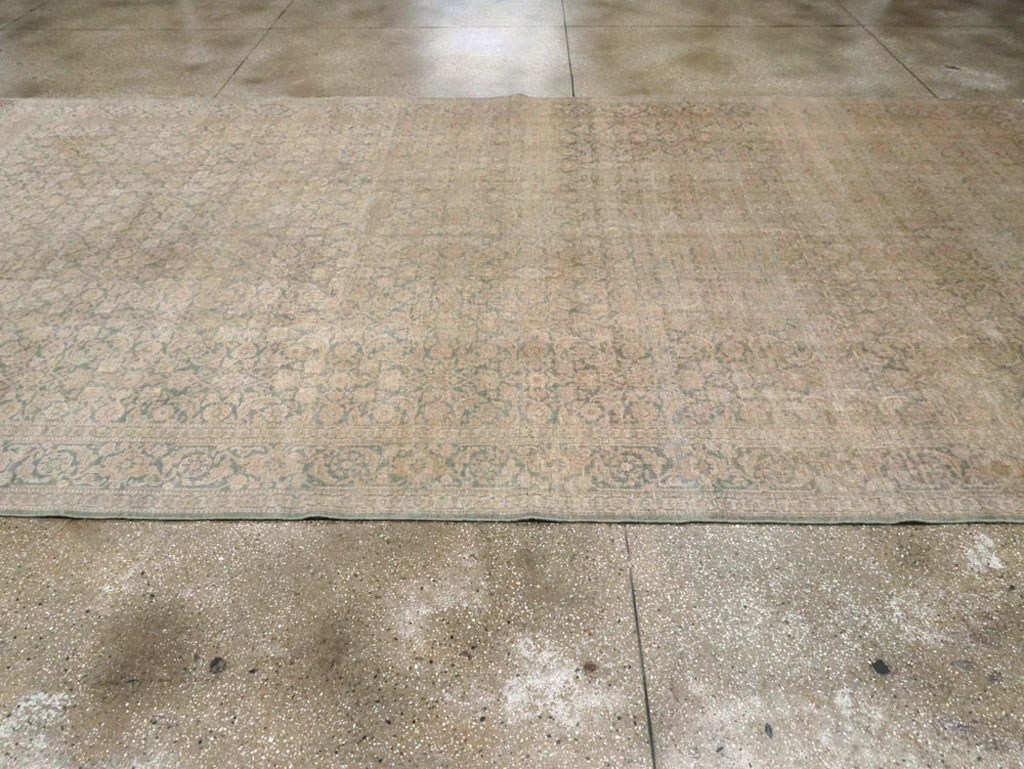 Antique Persian Tabriz Carpet, No.22281 - Galerie Shabab