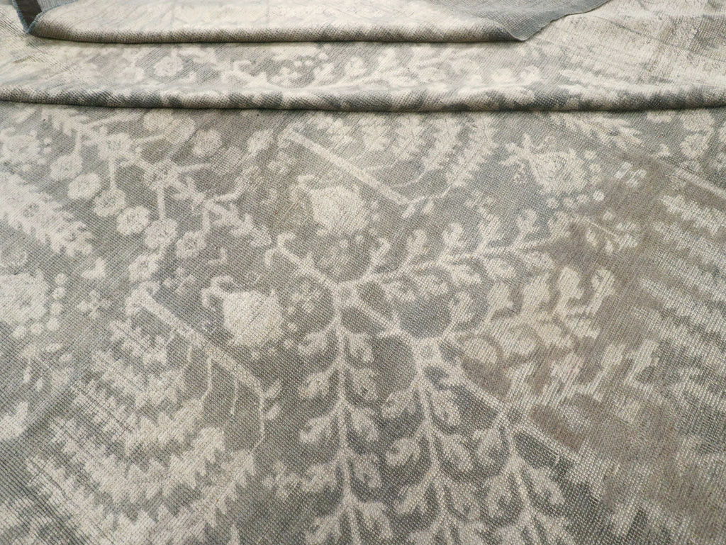 Antique Turkish Oushak Large Carpet, No.22292 - Galerie Shabab