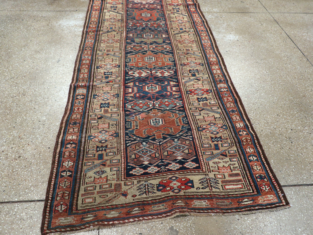 Antique Persian Kurdish Runner, No.22295 - Galerie Shabab
