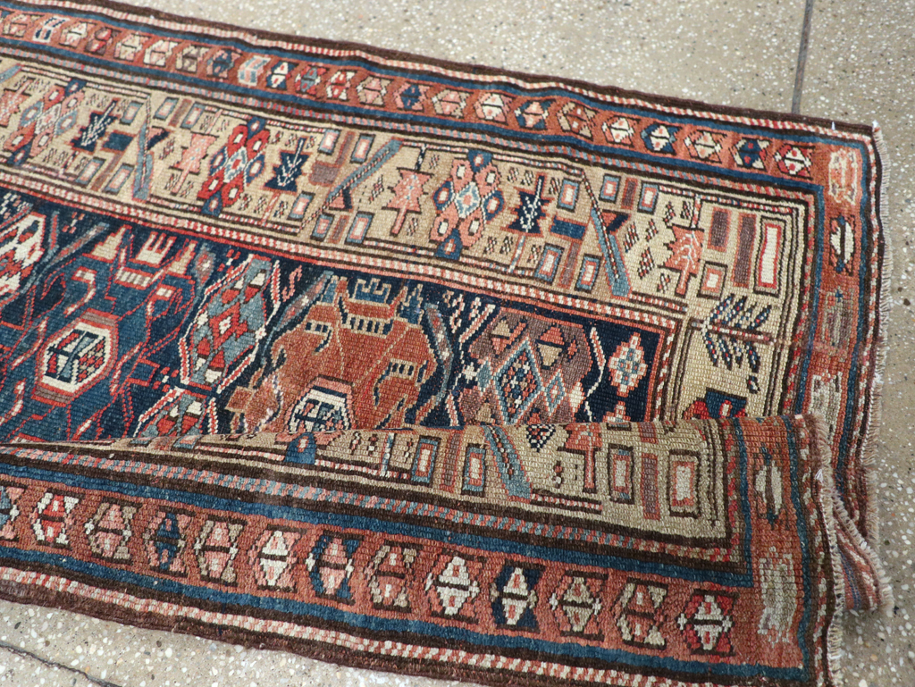 Antique Persian Kurdish Runner, No.22295 - Galerie Shabab