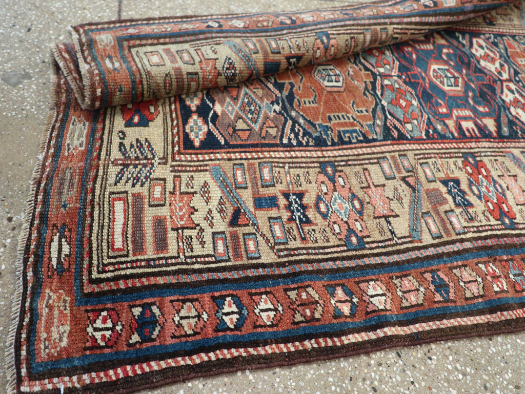 Antique Persian Kurdish Runner, No.22295 - Galerie Shabab