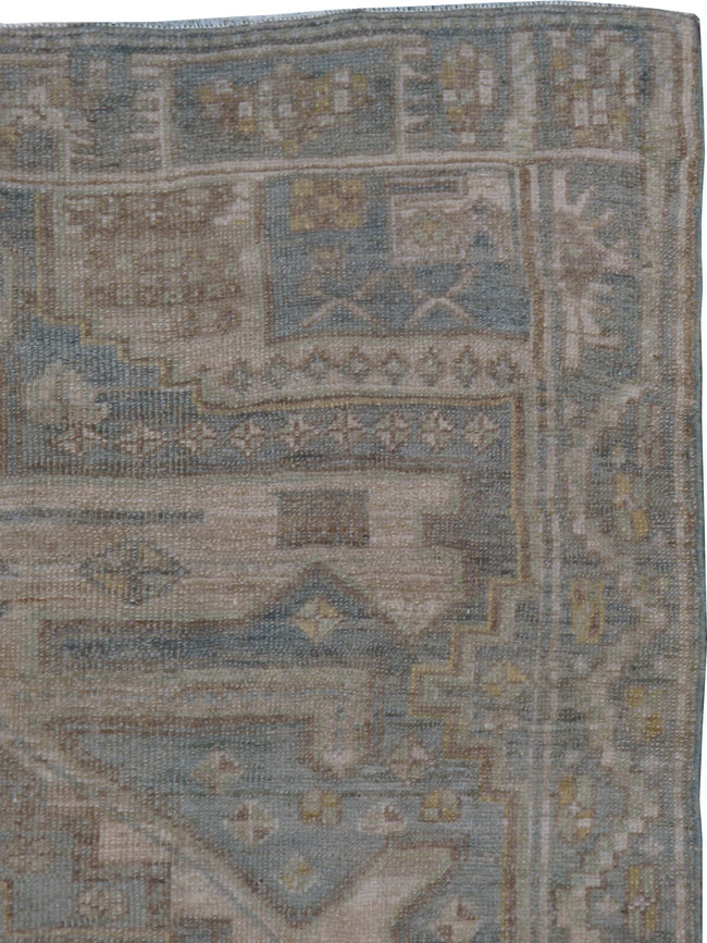 Antique Kurdish Rug, No.22316 - Galerie Shabab