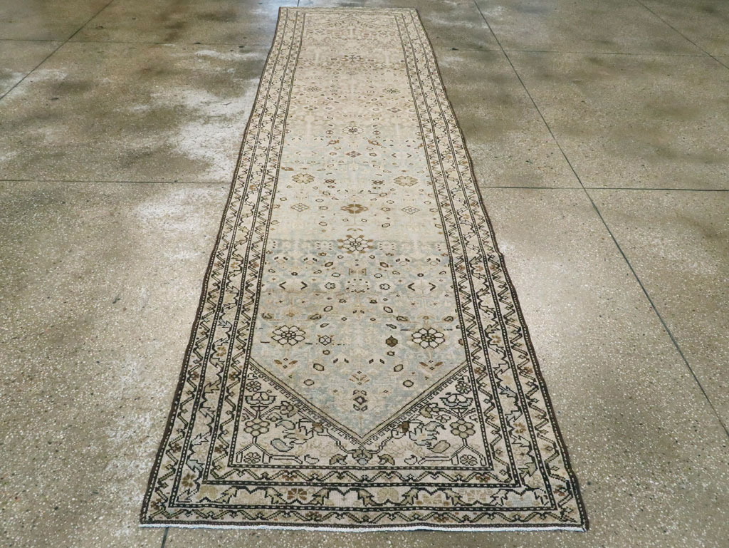 Vintage Persian Malayer Runner, No.22318 - Galerie Shabab