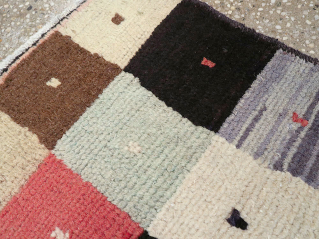 Vintage Persian Gabbeh Rug, No.22319 - Galerie Shabab