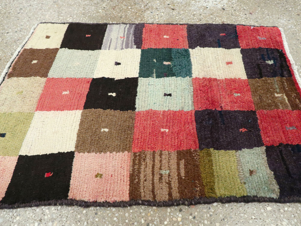 Vintage Persian Gabbeh Rug, No.22319 - Galerie Shabab