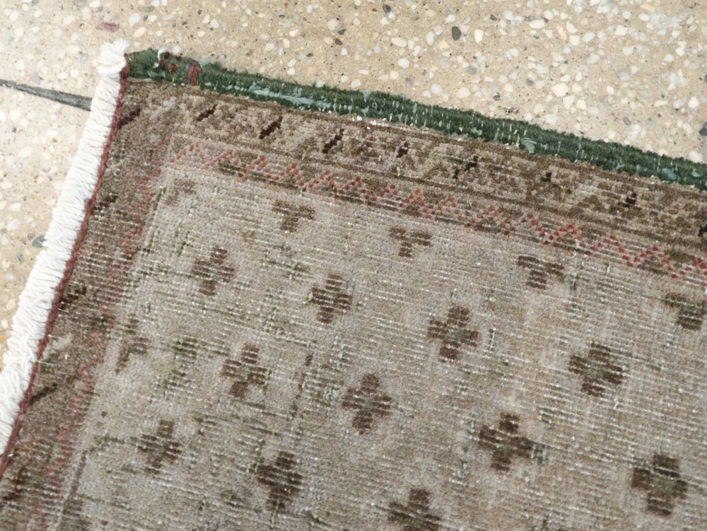 Vintage Persian Tabriz Rug, No.22322 - Galerie Shabab