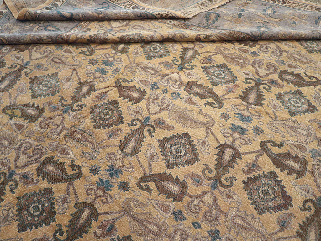 Antique Indian Lahore Large Square Room Size Carpet, No.22327 - Galerie Shabab