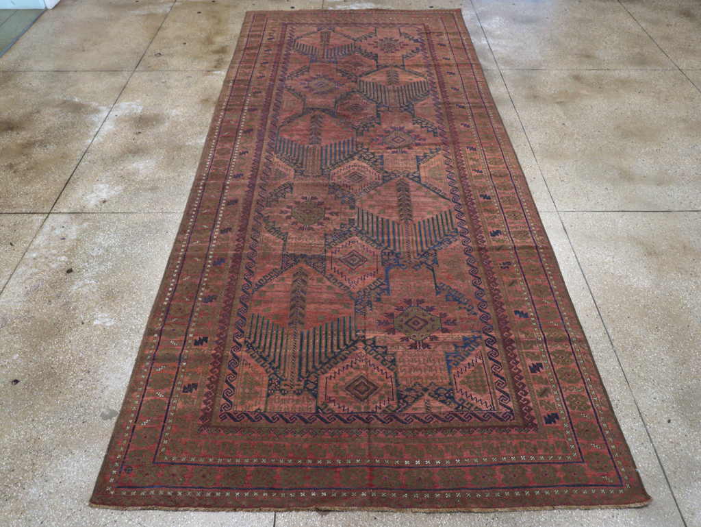 Antique Persian Baluch Carpet, No.22330 - Galerie Shabab