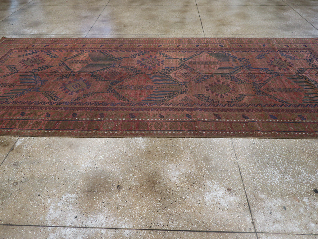 Antique Persian Baluch Carpet, No.22330 - Galerie Shabab