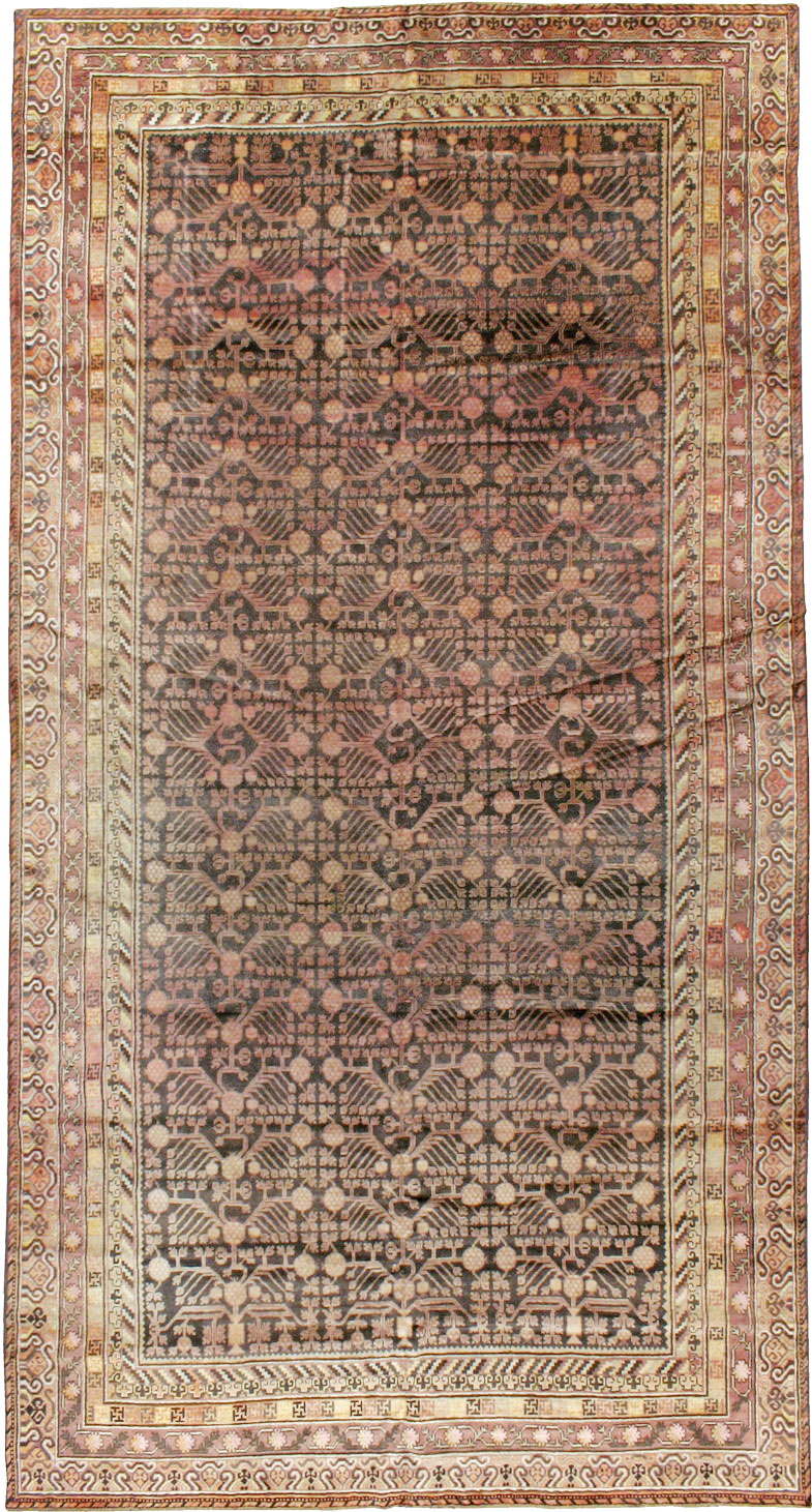 Antique East Turkestan Khotan Carpet, No.22331 - Galerie Shabab