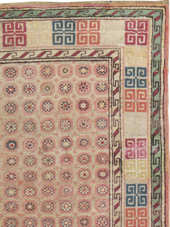 Antique Indian Agra Rug, No.22335 - Galerie Shabab