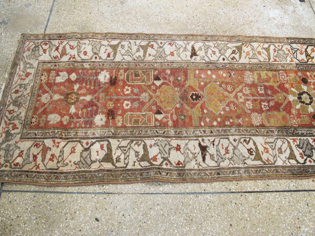 Antique Persian Kurdish Runner, No.22339 - Galerie Shabab