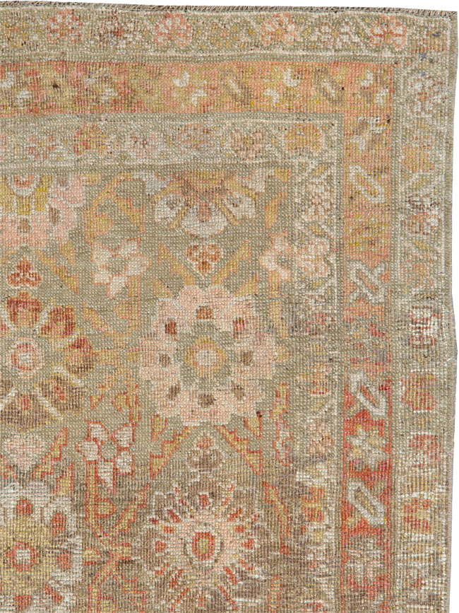Antique Persian Kurdish Rug, No.22343 - Galerie Shabab
