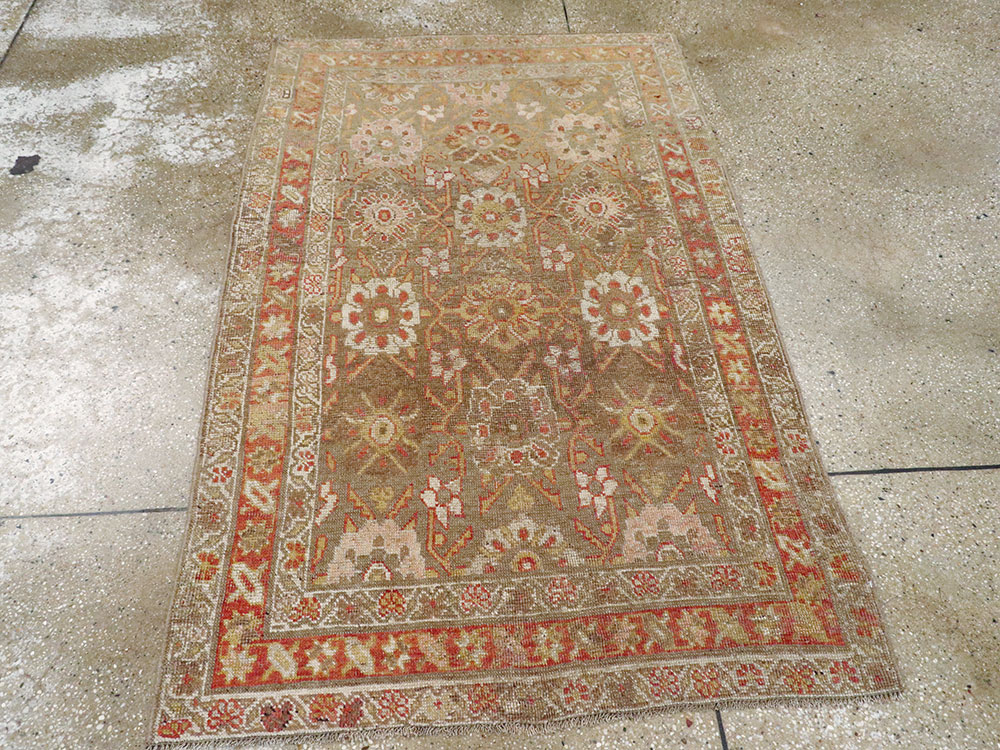 Antique Persian Kurdish Rug, No.22343 - Galerie Shabab