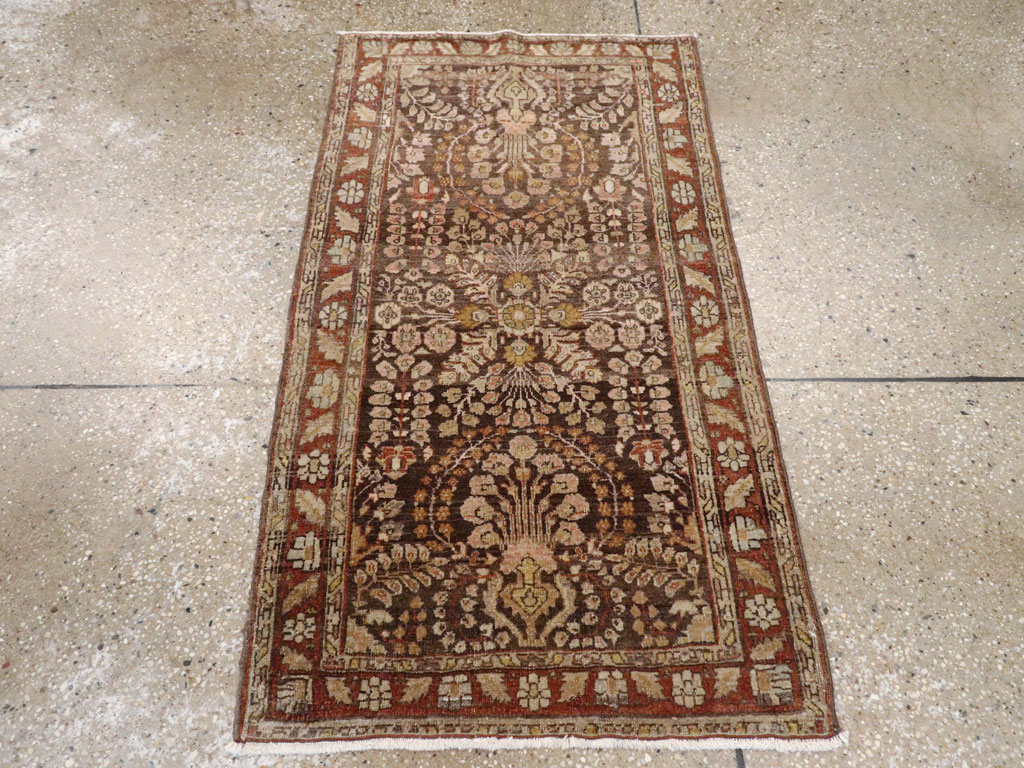 Vintage Persian Sarouk Rug, No.22346 - Galerie Shabab