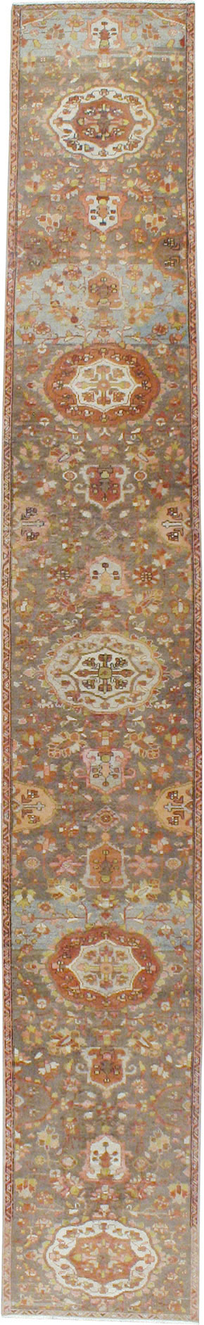 Vintage Persian Malayer Runner, No.22347 - Galerie Shabab