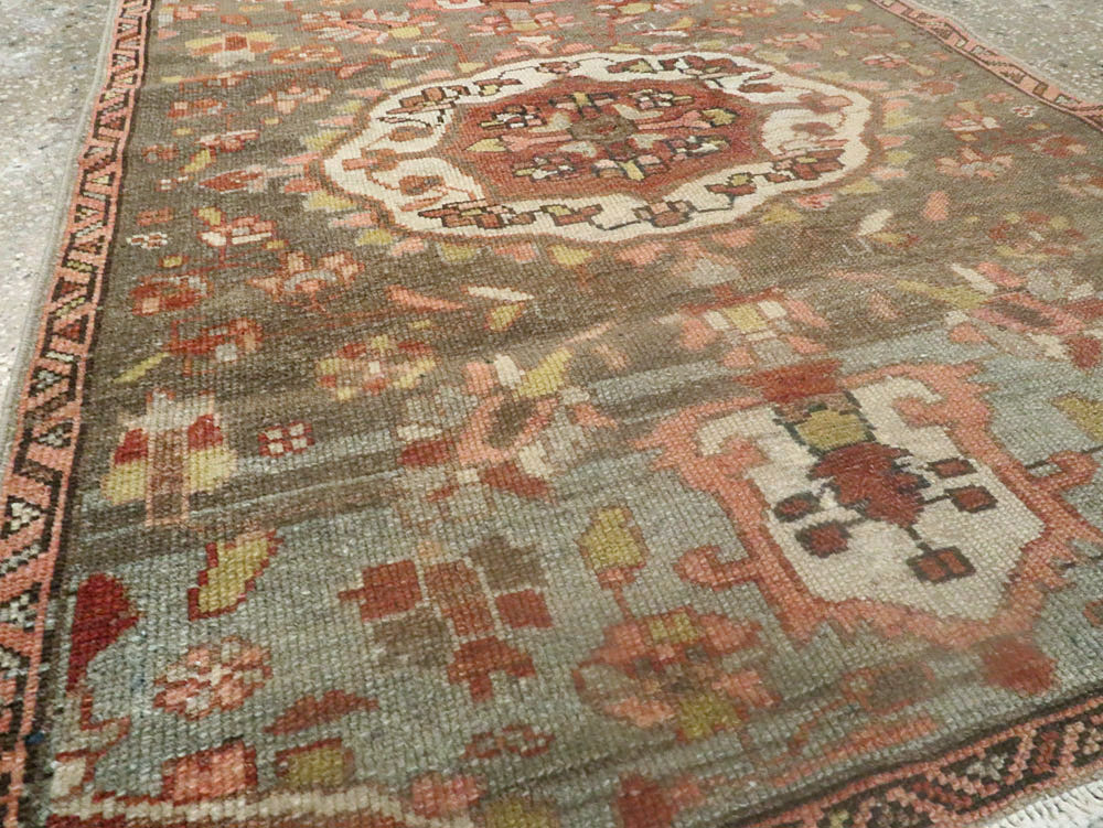 Vintage Persian Malayer Runner, No.22347 - Galerie Shabab