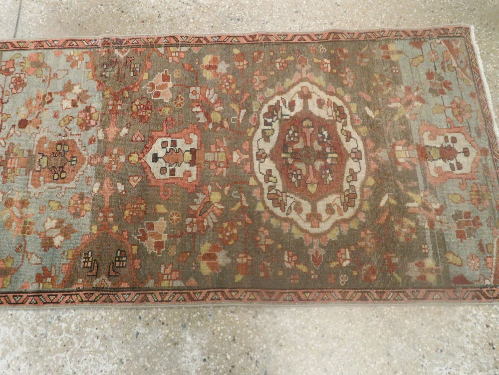 Vintage Persian Malayer Runner, No.22347 - Galerie Shabab
