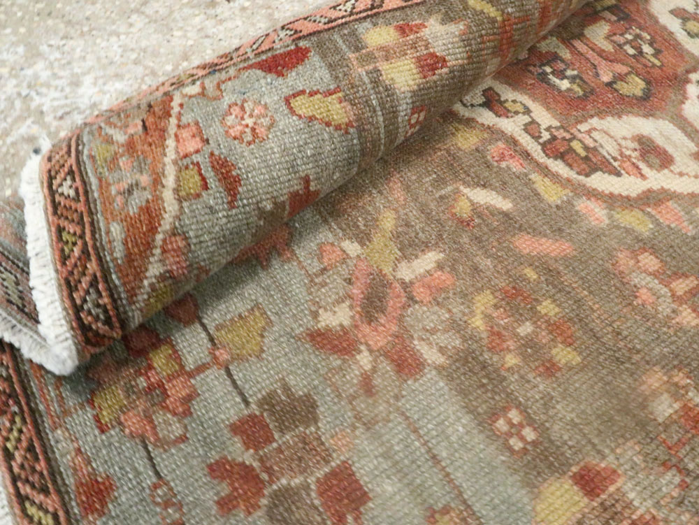 Vintage Persian Malayer Runner, No.22347 - Galerie Shabab