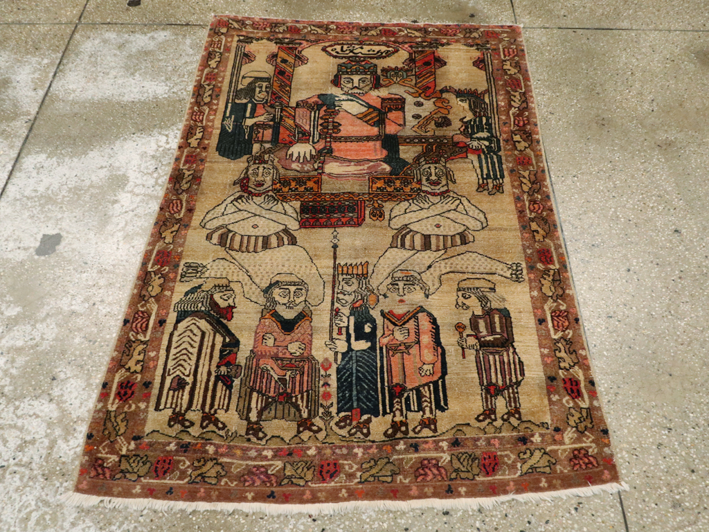 Antique Persian Malayer Pictoral Rug, No.22349 - Galerie Shabab