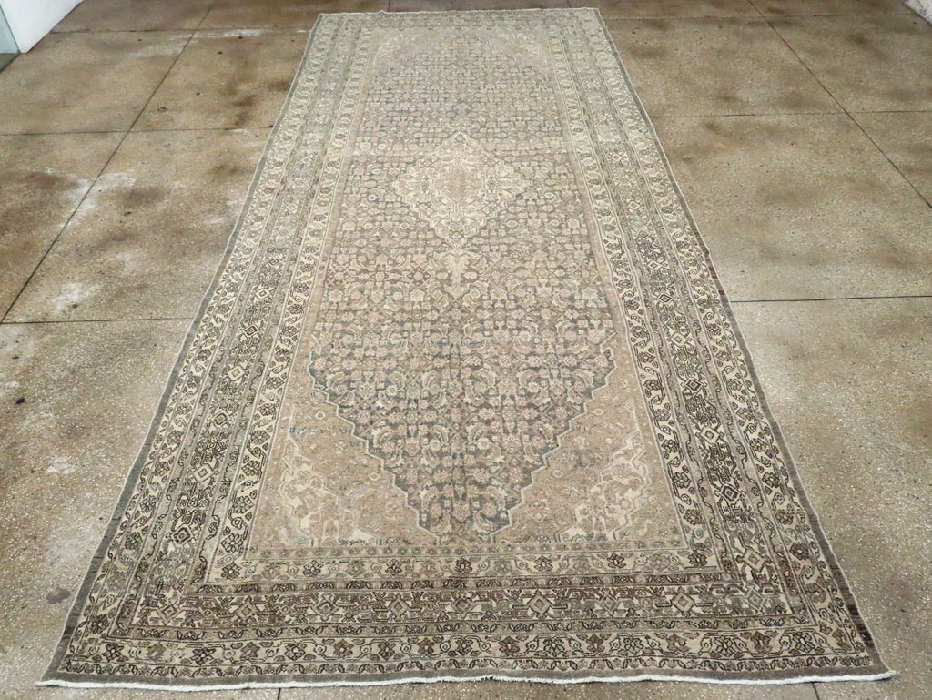 Antique Bibikabad Gallery Carpet, No.22357 - Galerie Shabab