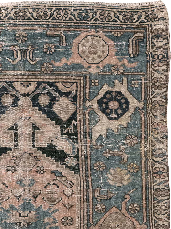 Antique Persian Kurdish Rug, No.22363 - Galerie Shabab