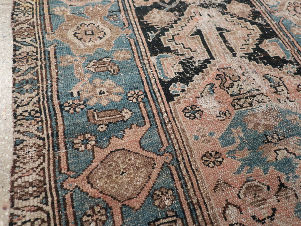 Antique Persian Kurdish Rug, No.22363 - Galerie Shabab