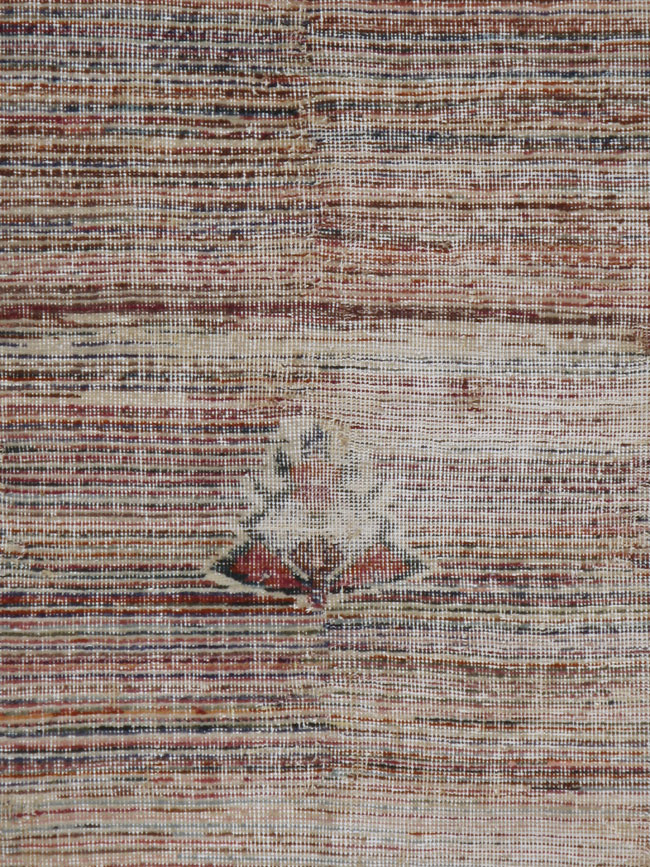 Vintage Anatolian Distressed Carpet, No.22371 - Galerie Shabab