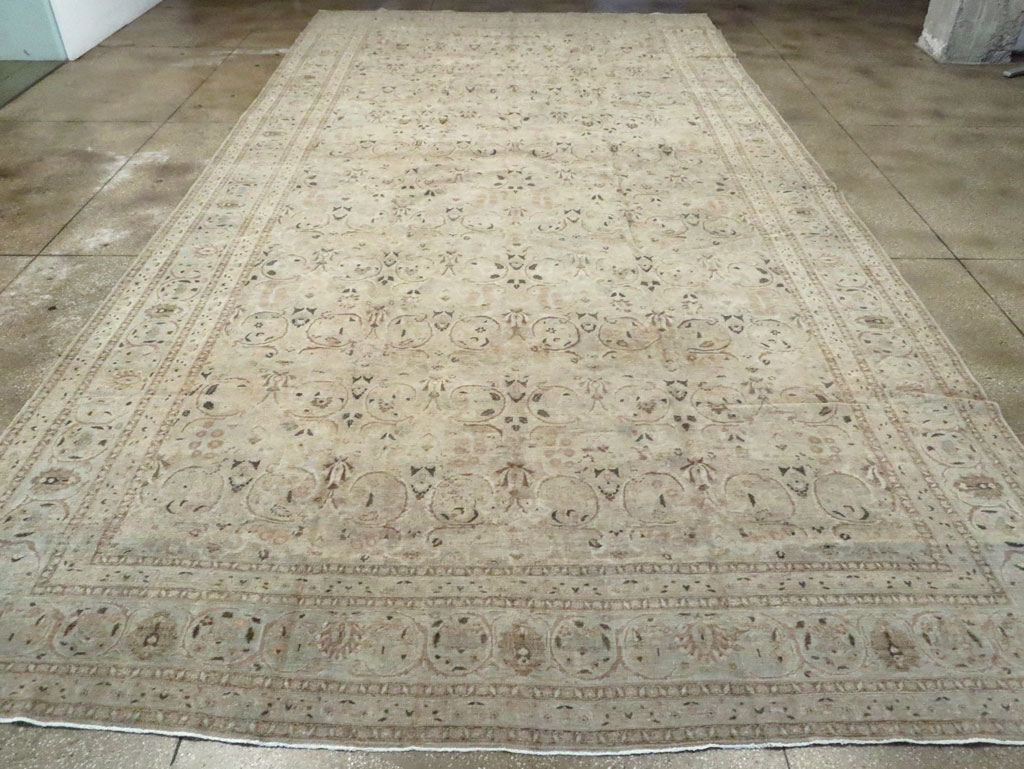 Antique Persian Tabriz Carpet, No.22375 - Galerie Shabab