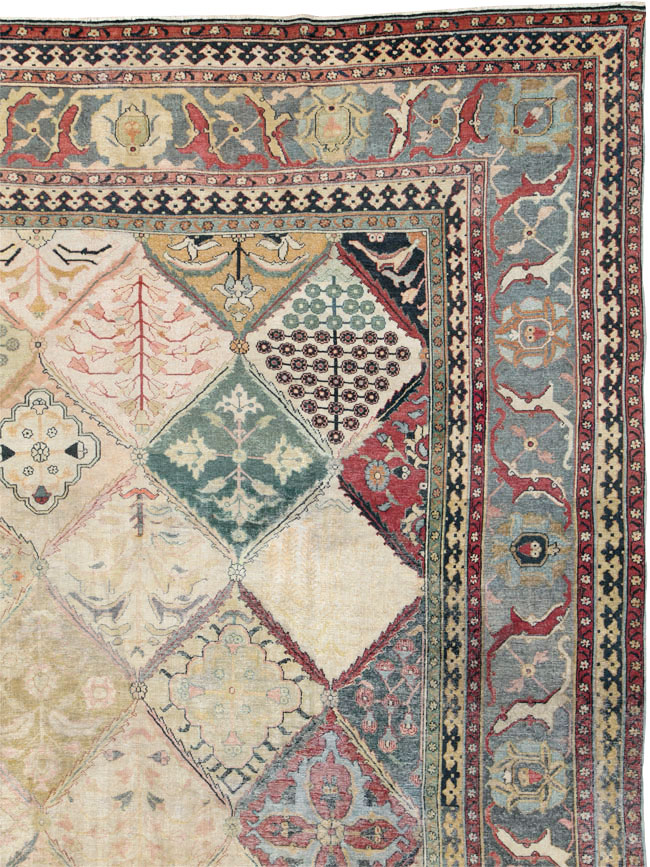 Antique Persian Northwest Carpet, No.22380 - Galerie Shabab