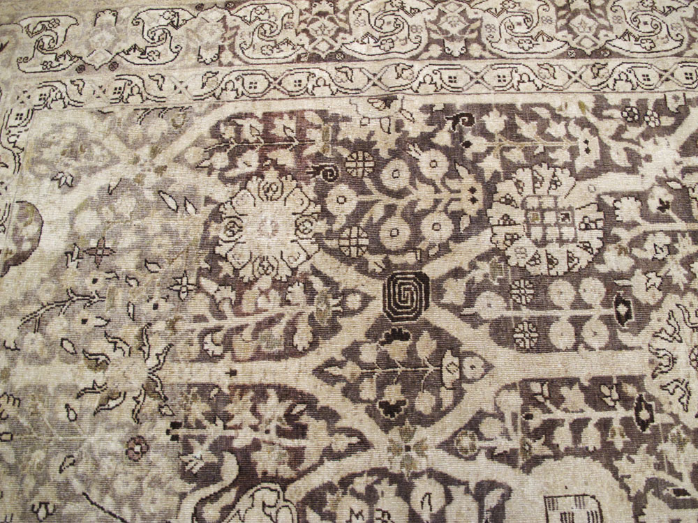 Antique Persian Tabriz  Rug, No.22383 - Galerie Shabab