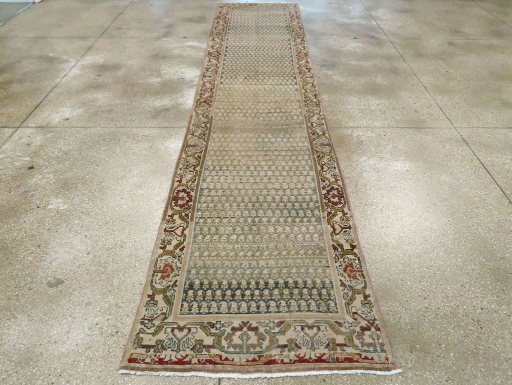 Vintage Persian Malayer Runner, No.22390 - Galerie Shabab