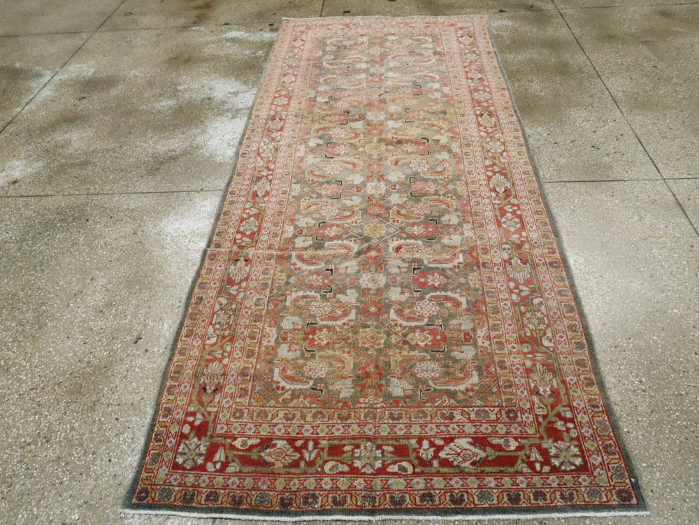 Antique Persian Mahal Rug, No.22392 - Galerie Shabab