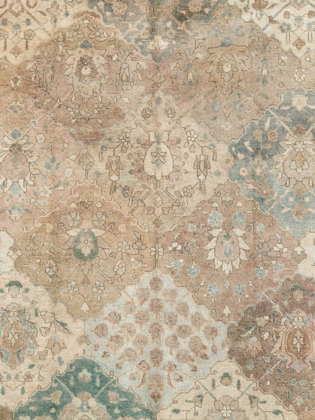Antique Persian Tabriz Carpet, No.22396 - Galerie Shabab