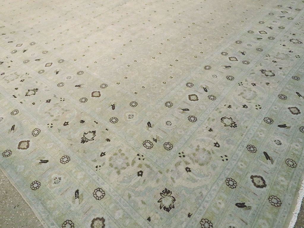 Antique Persian Tabriz Carpet, No.22397 - Galerie Shabab