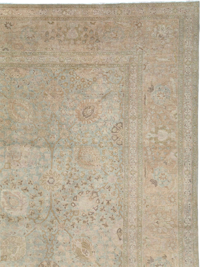 Antique Persian Tabriz Carpet, No.22400 - Galerie Shabab