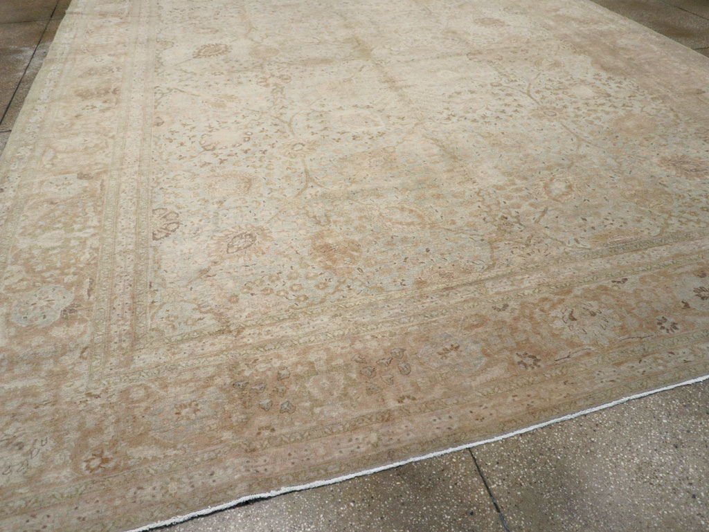 Antique Persian Tabriz Carpet, No.22400 - Galerie Shabab