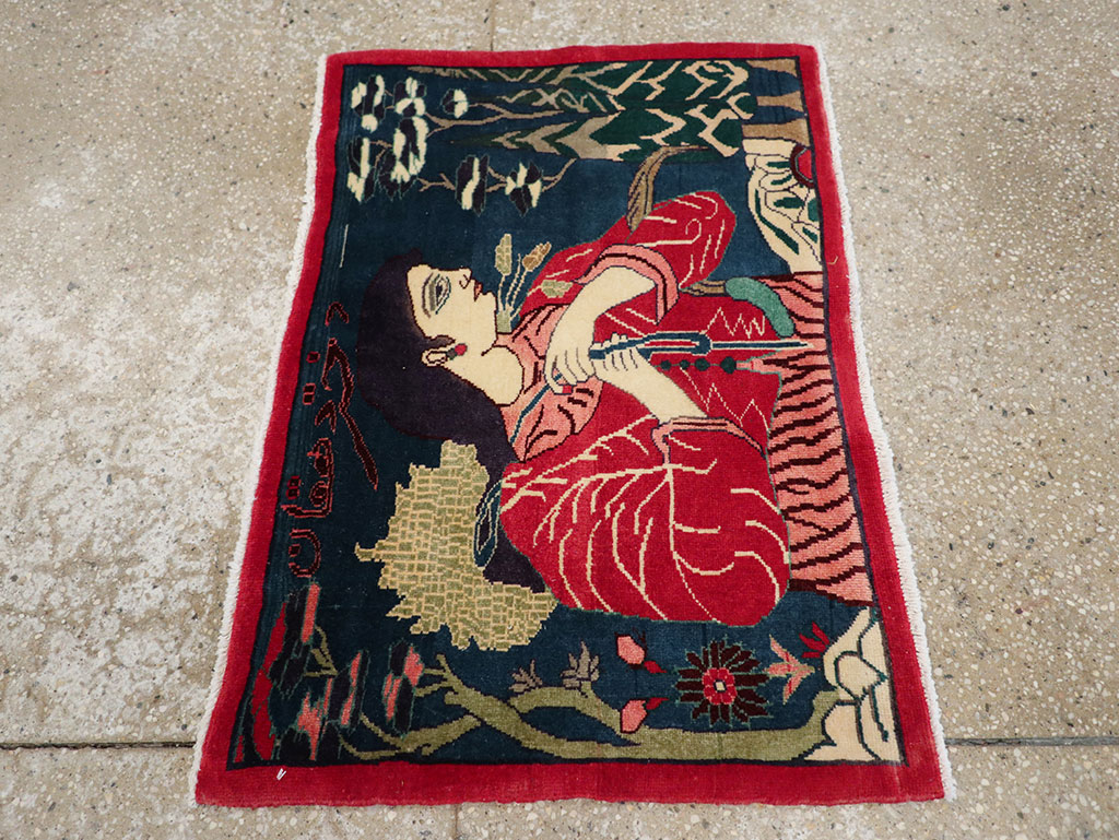 Vintage Persian Mahal Pictorial Rug, No.22402 - Galerie Shabab