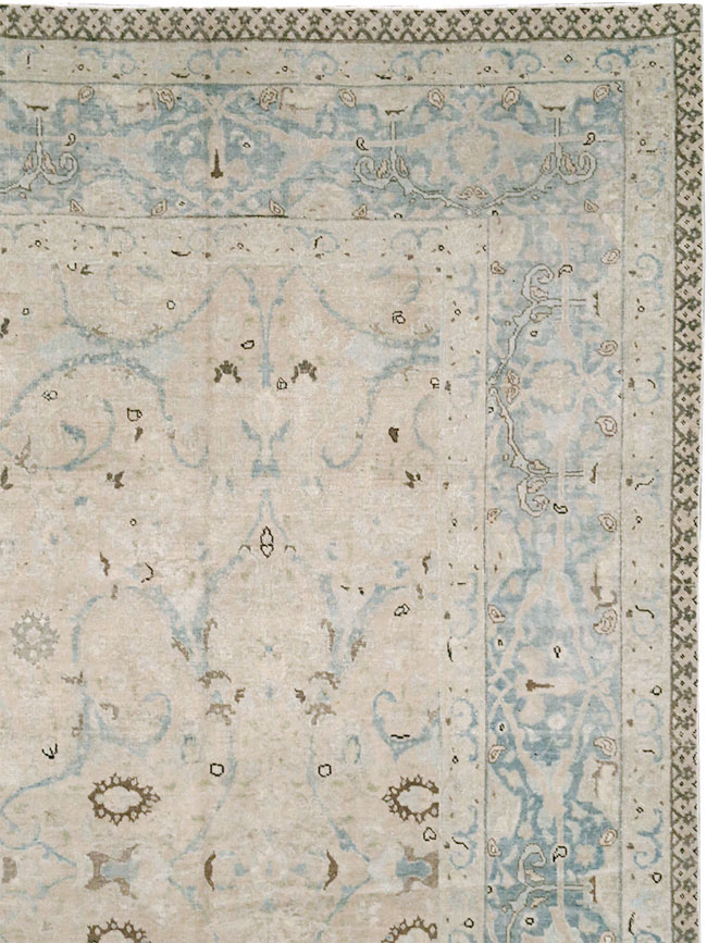 Antique Persian Tabriz Carpet, No.22407 - Galerie Shabab