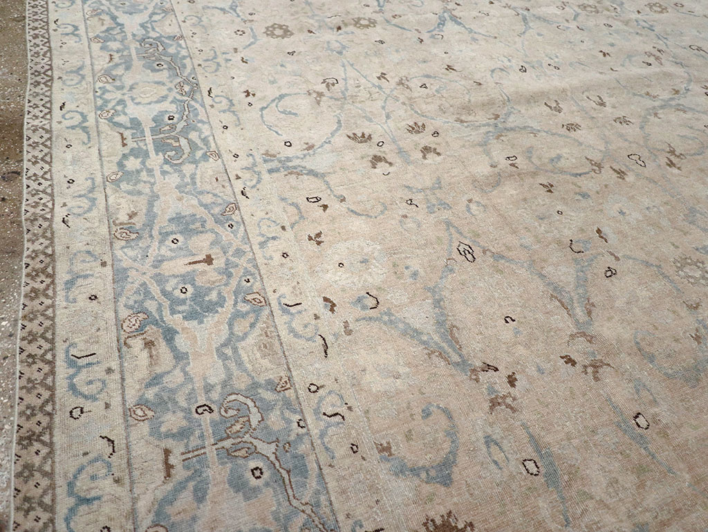 Antique Persian Tabriz Carpet, No.22407 - Galerie Shabab