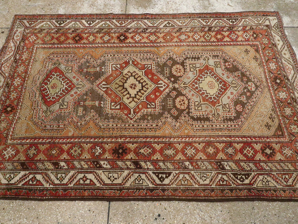 Antique Persian Afshar Rug, No.22414 - Galerie Shabab