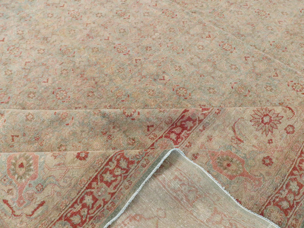 Antique Persian Tabriz Carpet, No.22419 - Galerie Shabab