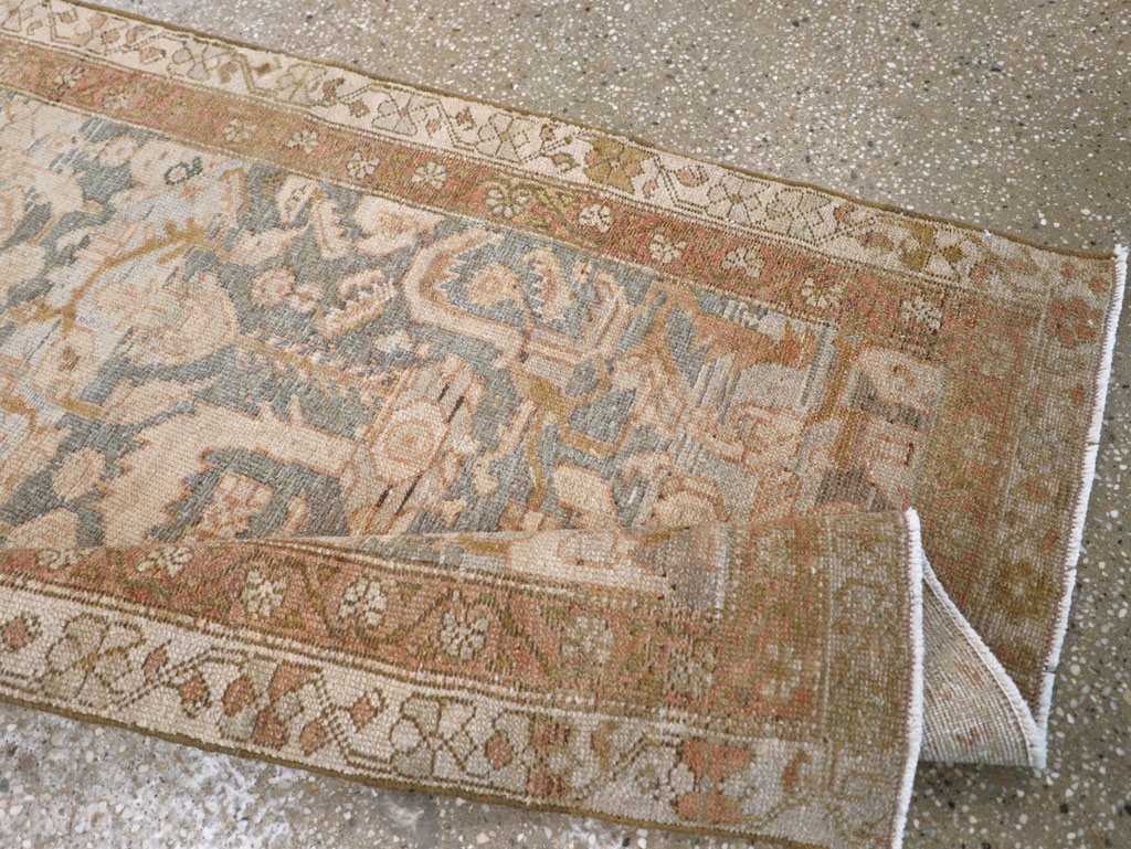 Vintage Persian Malayer Runner, No.22420 - Galerie Shabab