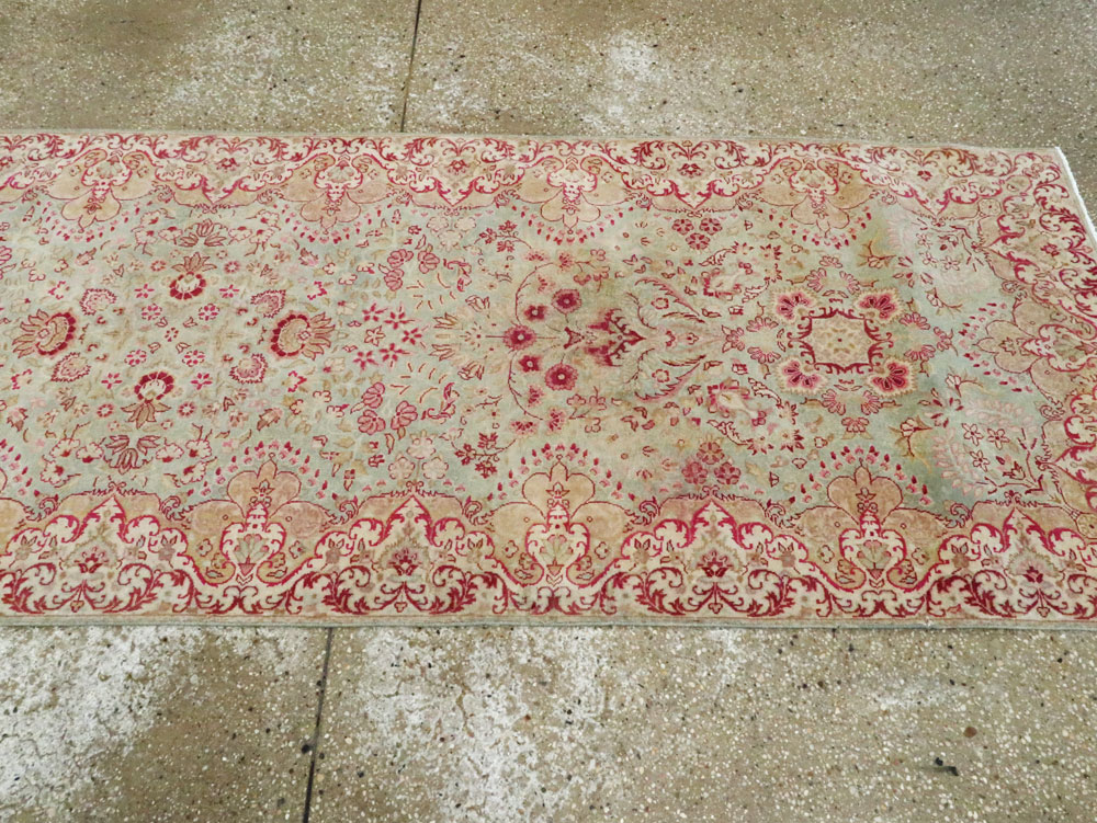 Vintage Persian Lavar Kerman Runner, No.22437 - Galerie Shabab