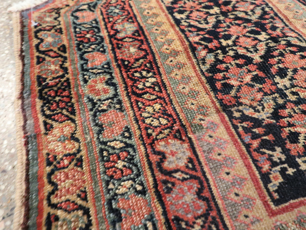 Antique Persian Bidjar Rug, No.22441 - Galerie Shabab