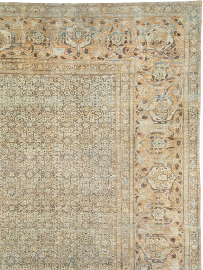 Antique Persian Tabriz Square Carpet, No.22442 - Galerie Shabab