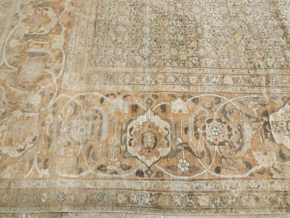 Antique Persian Tabriz Square Carpet, No.22442 - Galerie Shabab