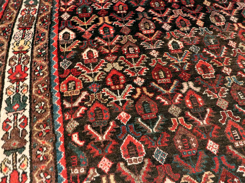 Antique Persian Kurdish Rug, No.22445 - Galerie Shabab